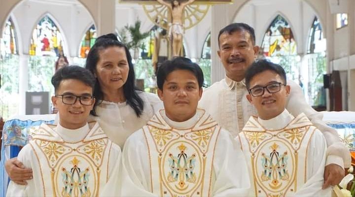 3 siblings ordained as priests at the same time in CDO