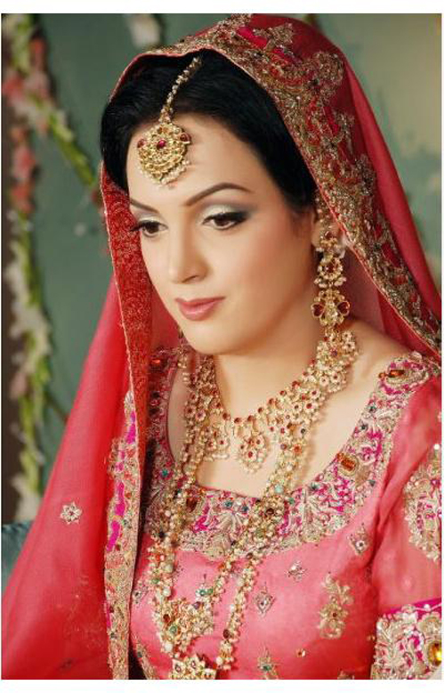 A beleza das Noivas Indianas O Mundo de Calíope