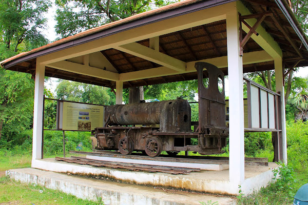 Old Französisch Lokomotive Don Khon
