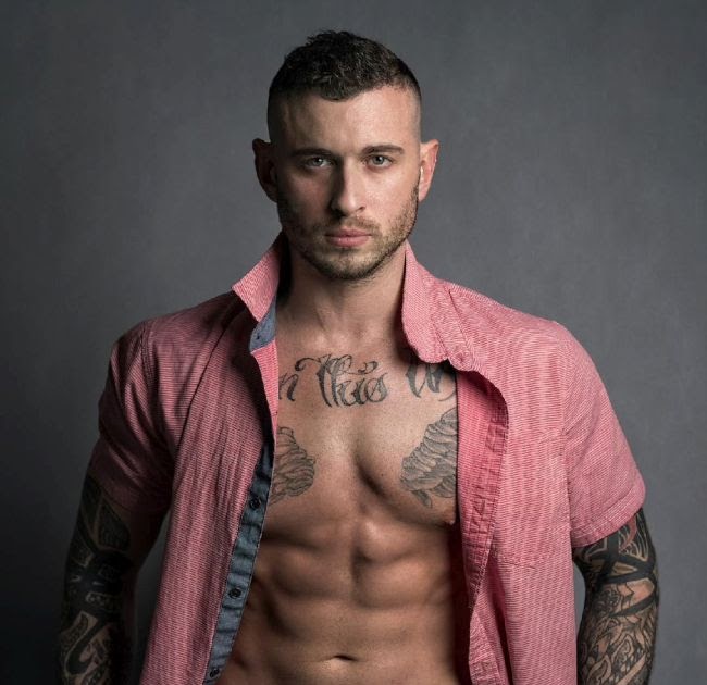 Favorite Hunks & Other Things Jay Stone Cornering The Market