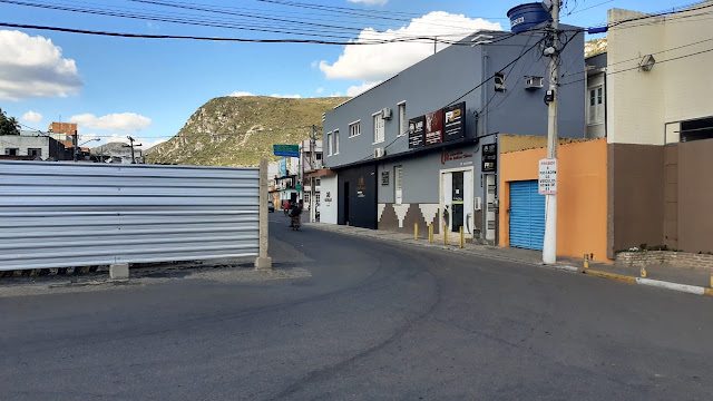 Jacobina: SMTT libera o tráfego de veículos em frente ao Sambódromo durante o dia