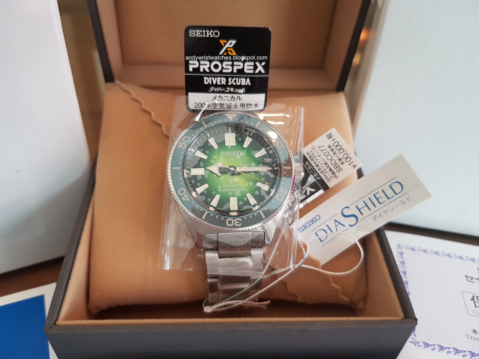 C-segment Wrist Watches: A Simple Review : Seiko 62MAS Green Lantern