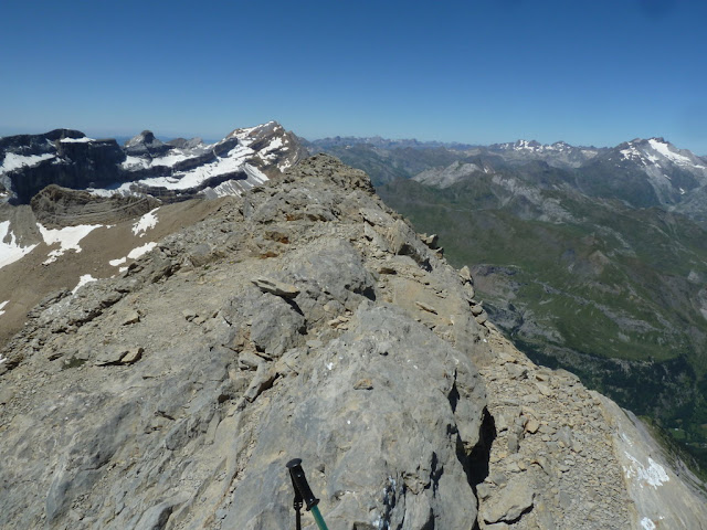 PETIT ASTAZOU (3.015m) y GRAND ASTAZOU, 3.071m (Un espectácu P1200578%2B%2528FILEminimizer%2529