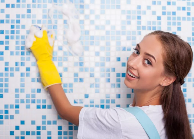 How to Clean Dull Bathroom Ceramics