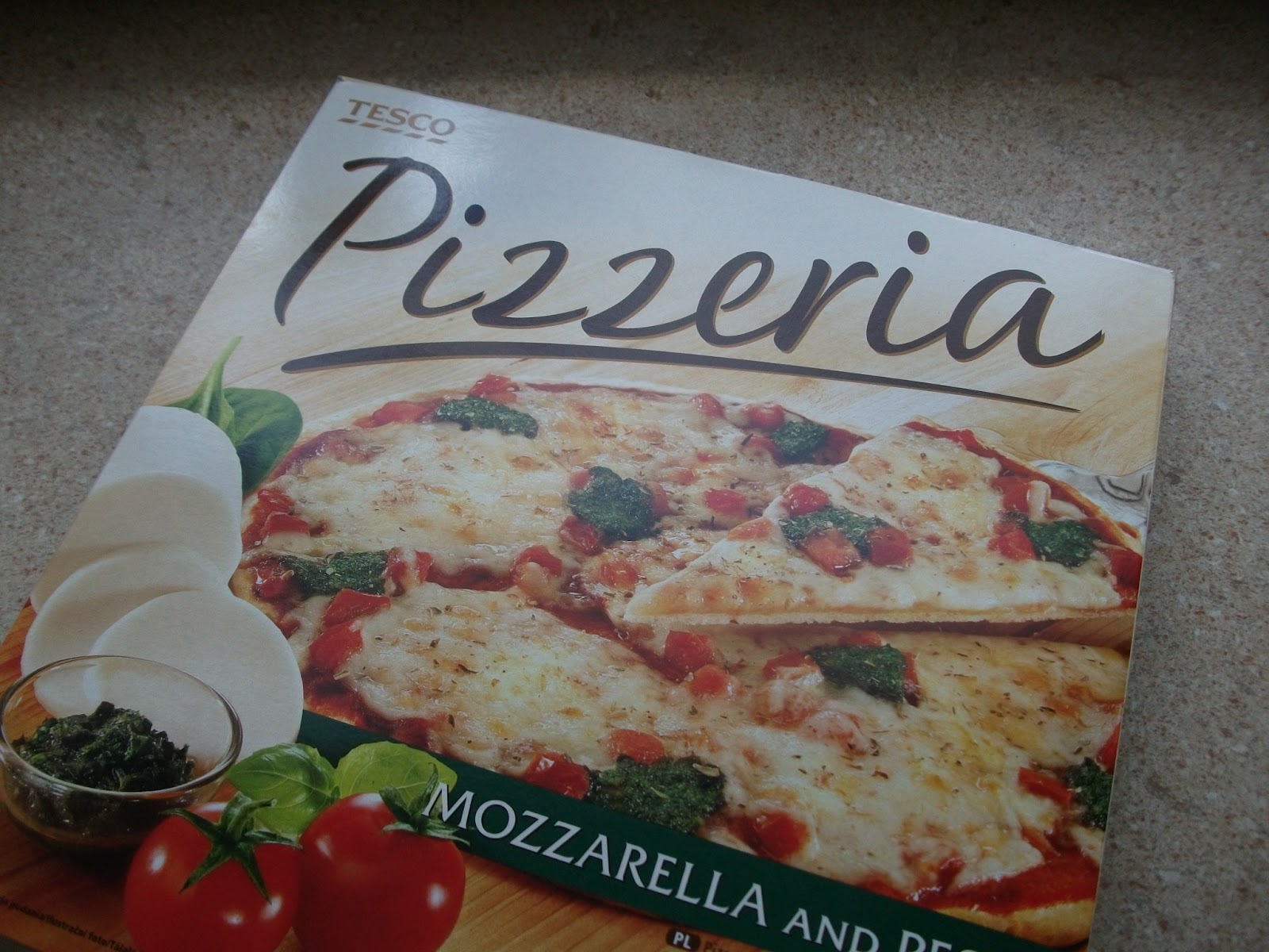 Pizza Niepołomice News Stream Tesco Pizzeria MOZZARELLA and PESTO PizzaNiepołomice