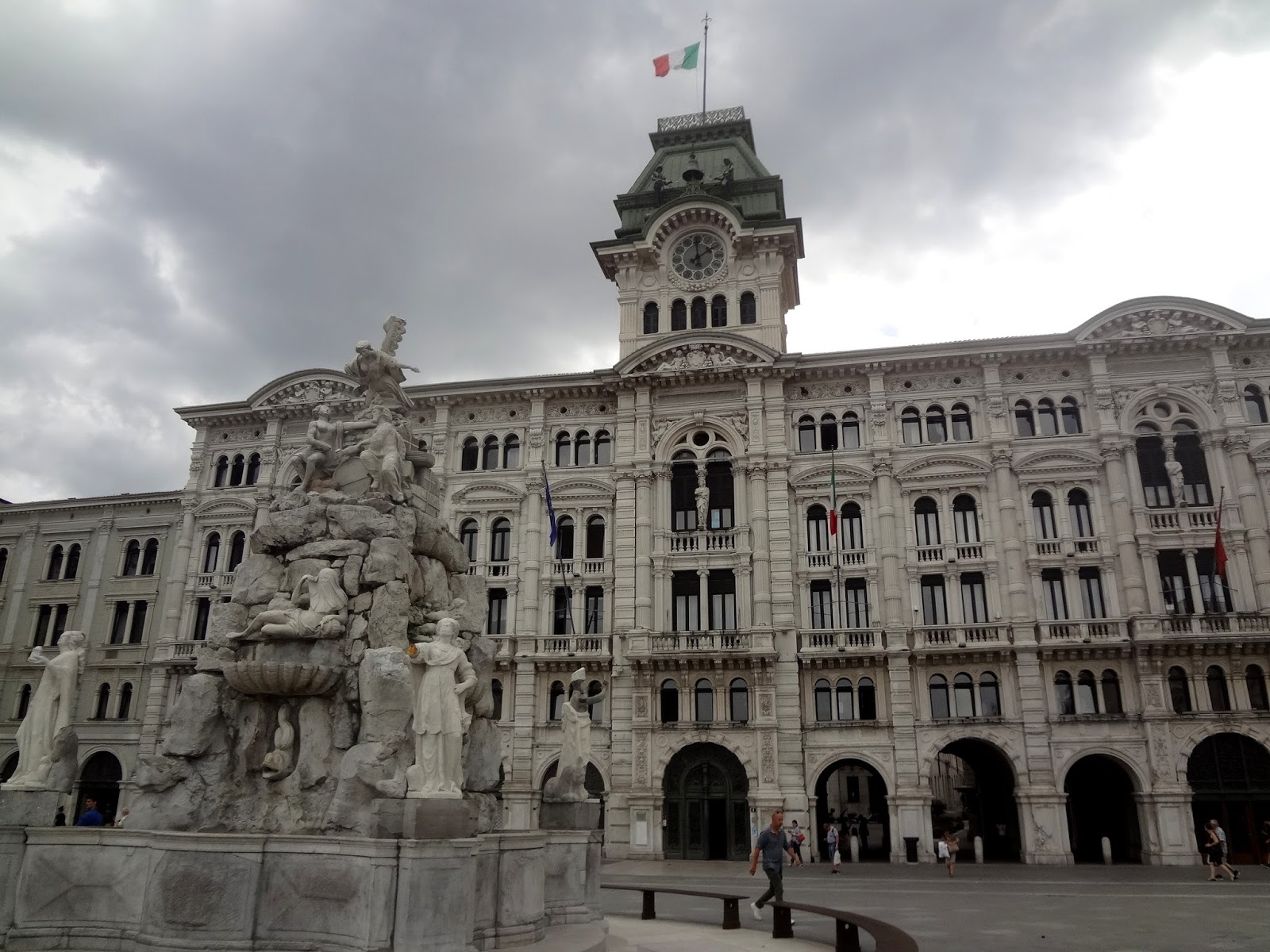 Piazza Unità d'Italia, Trieste