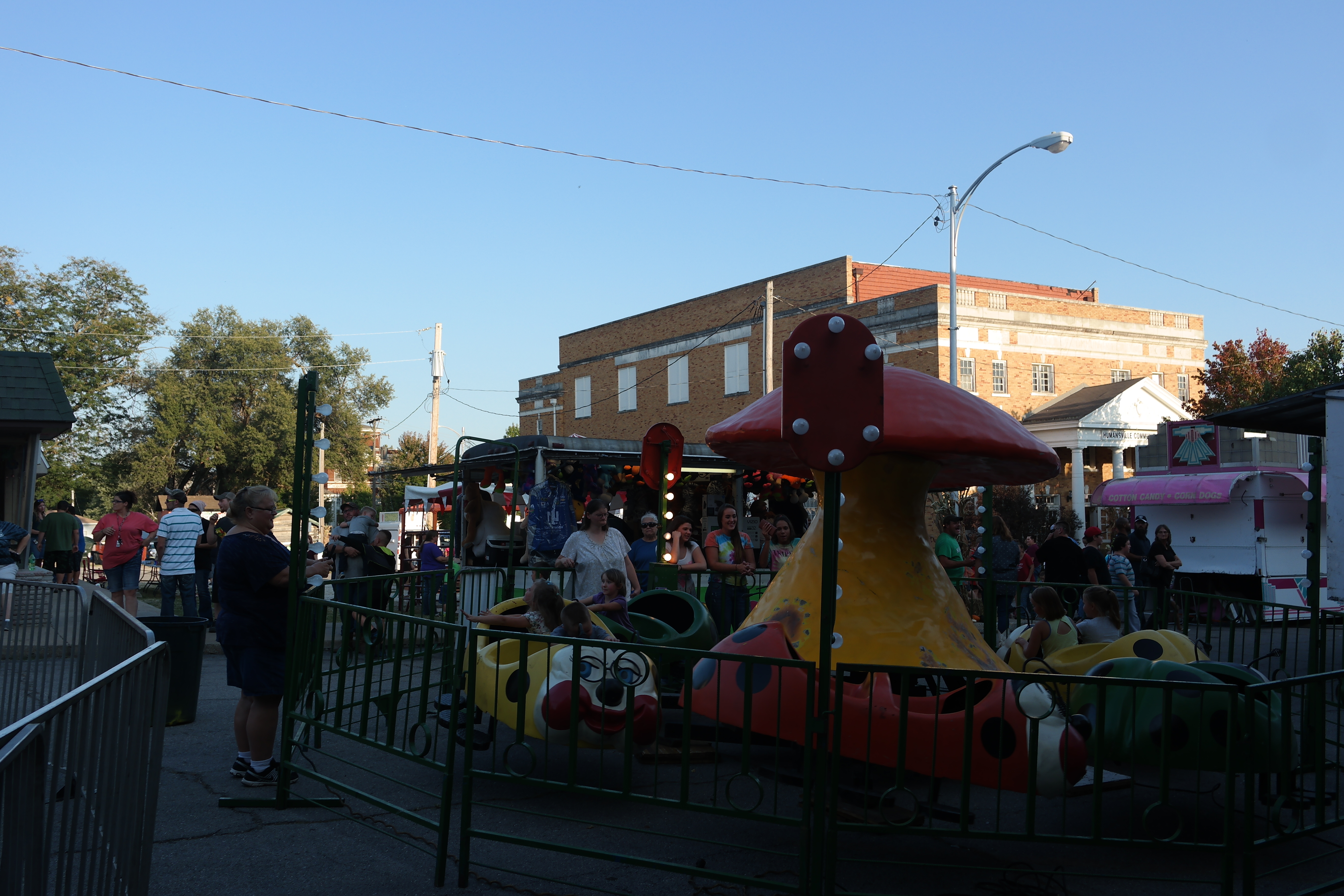 Tony's World PICTURES TAKEN AT THE hUMANSVILLE fALL fESTIVEL OVER THE