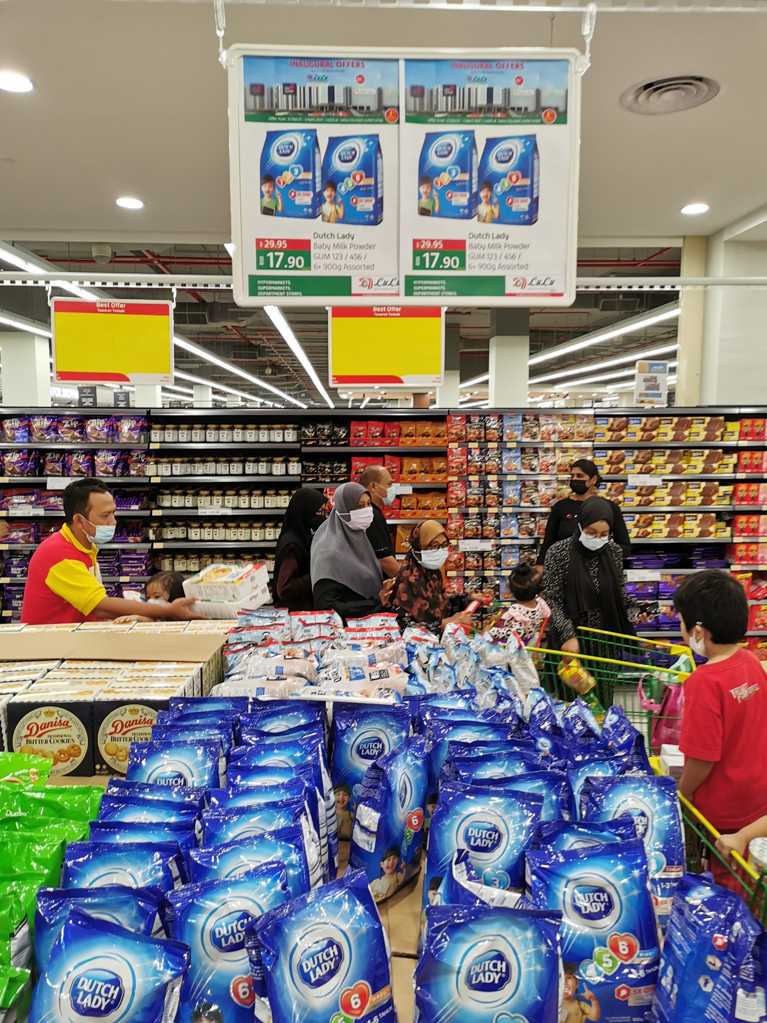 biggest lulu hypermarket in the world 2021