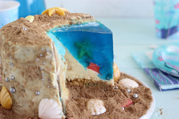 tarta playa con agua de gelatina o grenetina paso a paso.