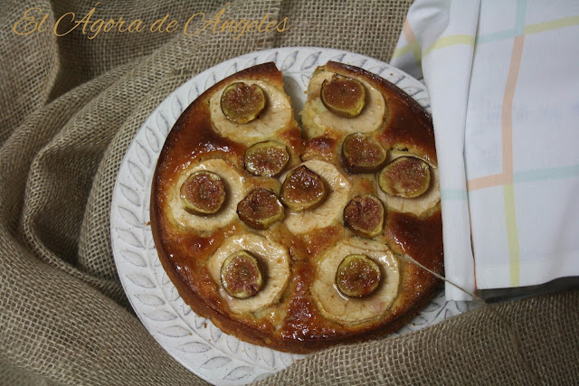 Tarta Otoñal De Higos Y Manzanas
