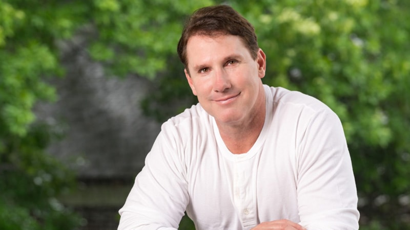 Nicholas Sparks