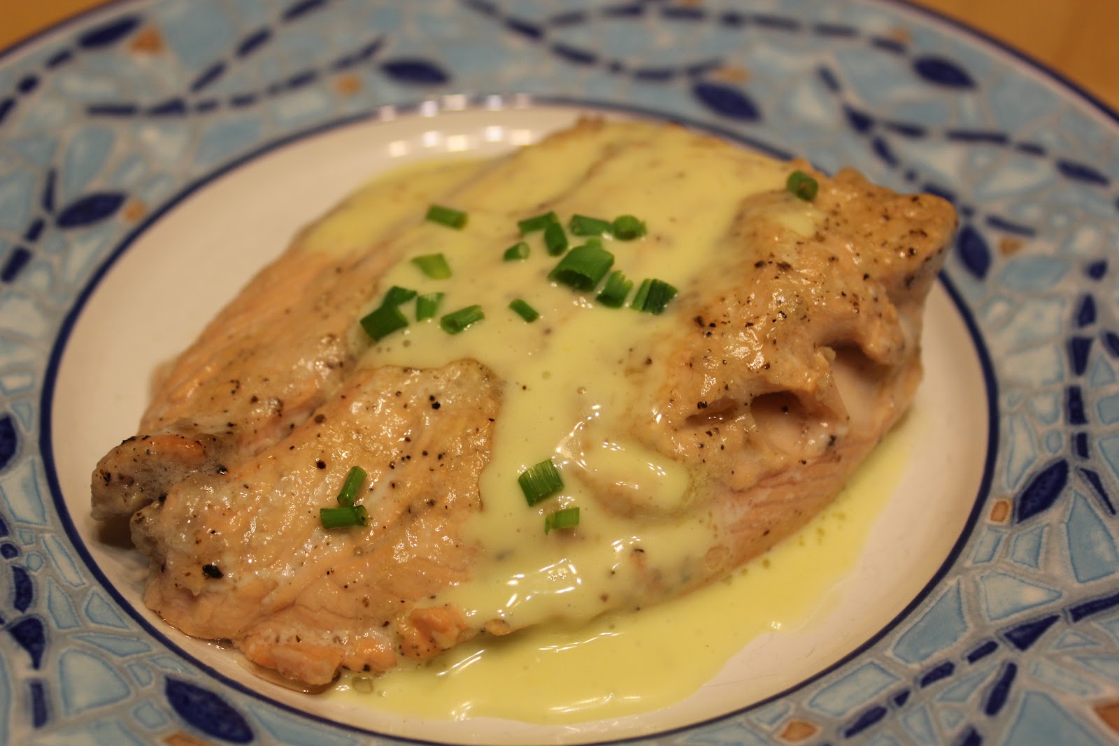 THE BUSY MOM CAFE The Weekend Chef Poached Salmon with Hollandaise Sauce