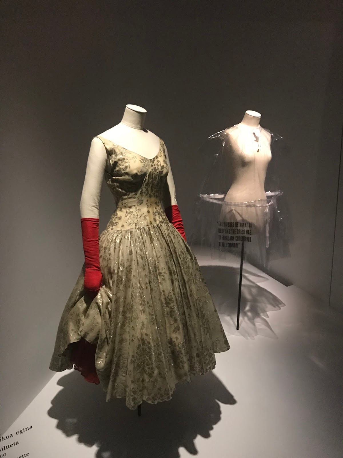 Balenciaga vestidos famosos hotsell