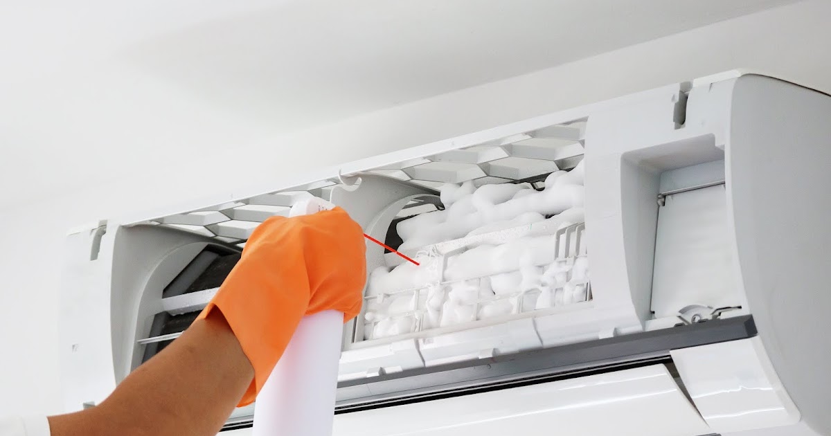 Why Air Conditioner Smells and What Does This Mean?