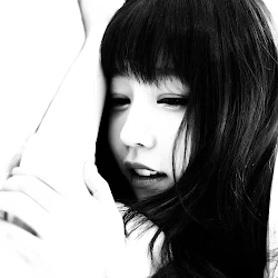 Pure White Hong Ji Yeon Foto 11