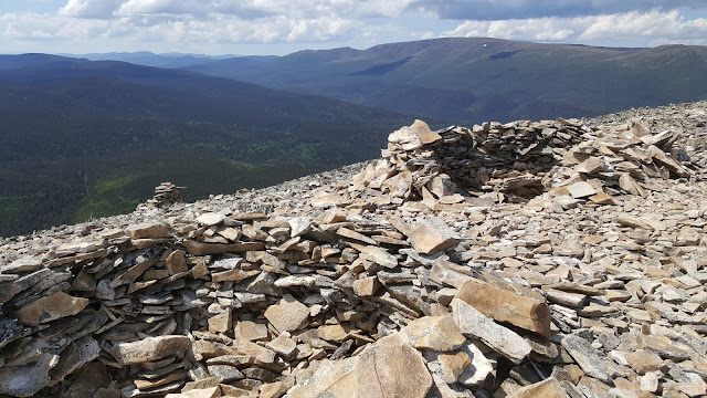 Au sommet Nord du Hog's Back