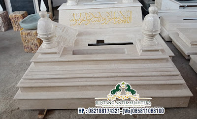 Makam Marmer Keraton Cirebon Custome