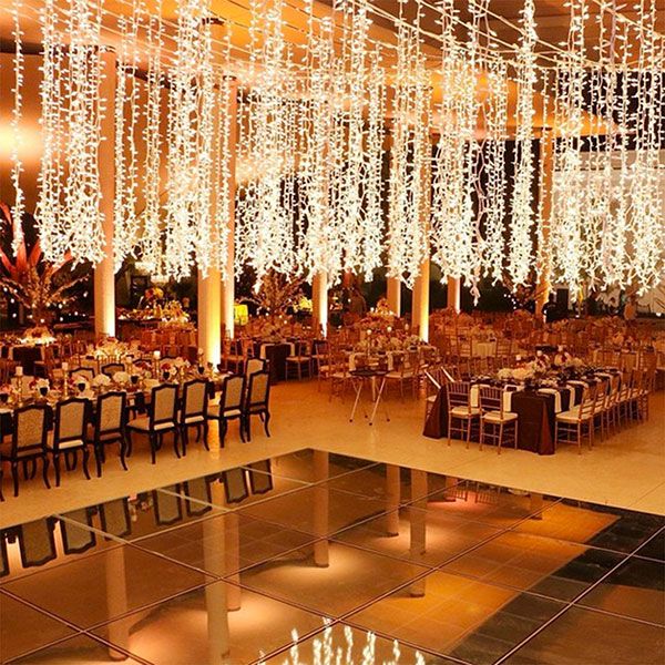 String Light Wedding Decor To Make You Swoon