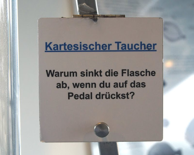 Mehr übers Meer lernen: Das Ostsee Info-Center in Eckernförde (+ Verlosung). Viele Dinge und Experimente können die Kinder selbst ausprobieren und erforschen.