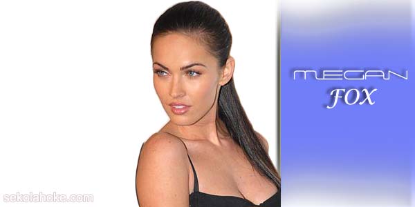 This article is describing Megan Fox, The sexiest woman