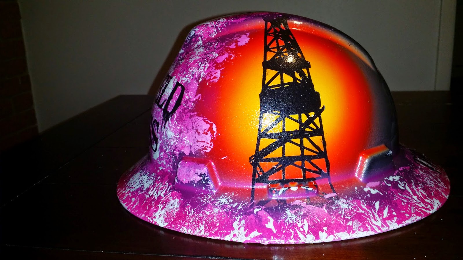 Zimmer DesignZ Custom Paint Ladies custom hard hat
