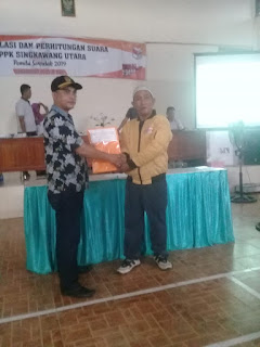 Pemantau pemilu Hanura Faisal Serah terima hasil rekapitulasi