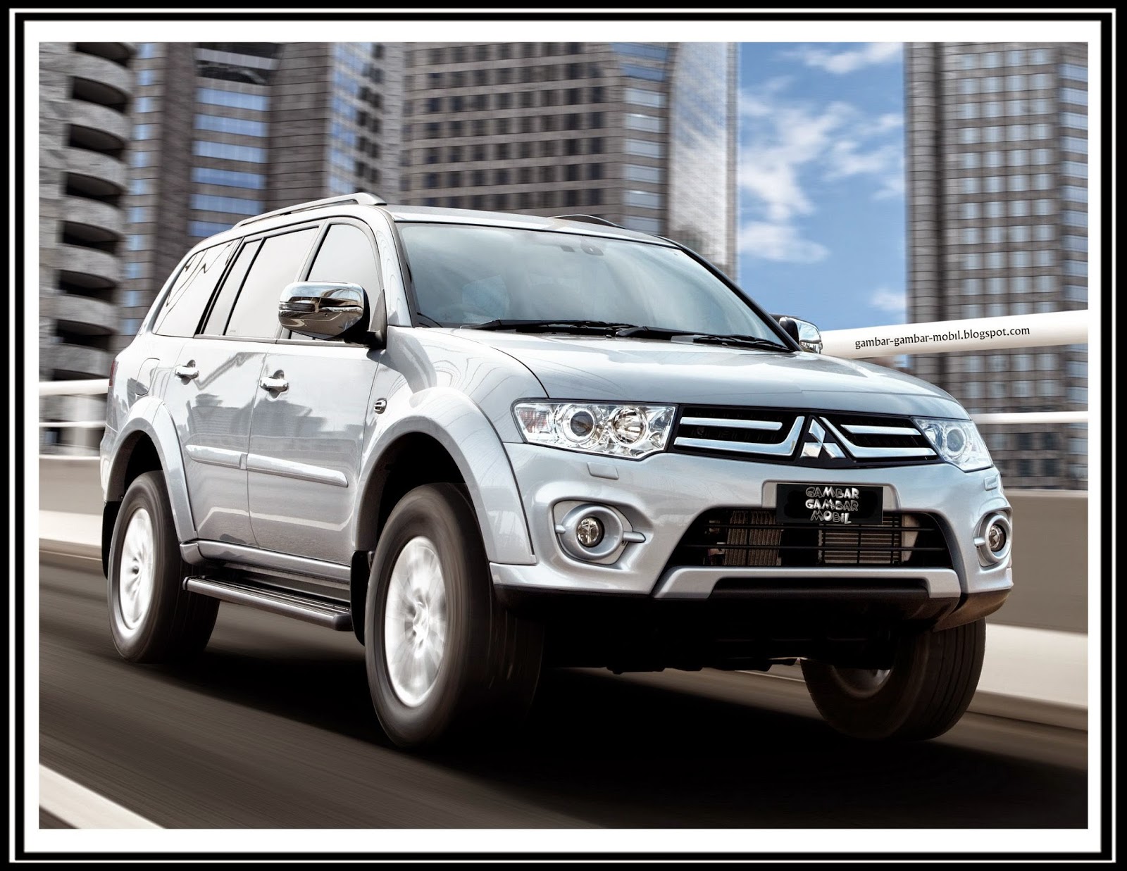 Mitsubishi Pajero Download