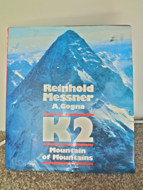 K2 Mountain of Mountains, book, a. Gogna