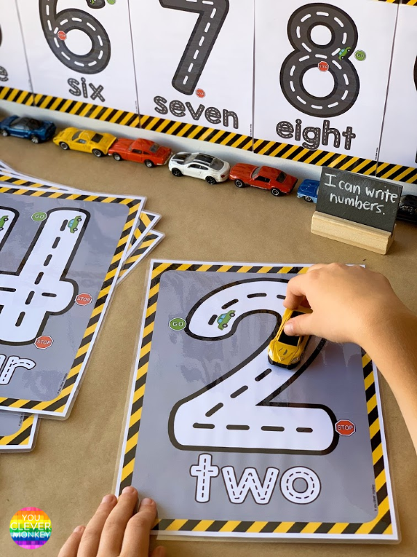 TRANSPORT THEMED NUMBER POSTERS + MATS - Hands-on resources for car loving preschoolers wanting to learn how to recognize, quantify and write numbers to 10 | you clever monkey