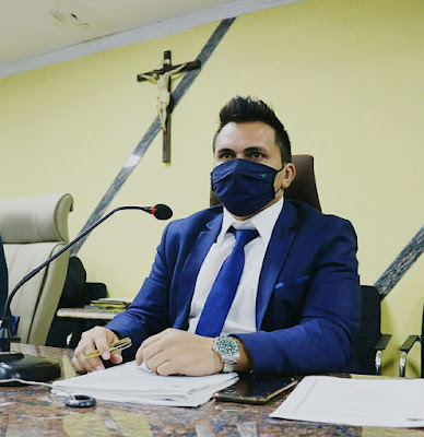 Vereador Edimilson Dourado vota favorável em projeto de lei que garante compra de vacinas pelo município