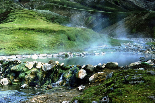 Geothermal pool, Strutslaug, Dick Phillips tour, Iceland, 1977