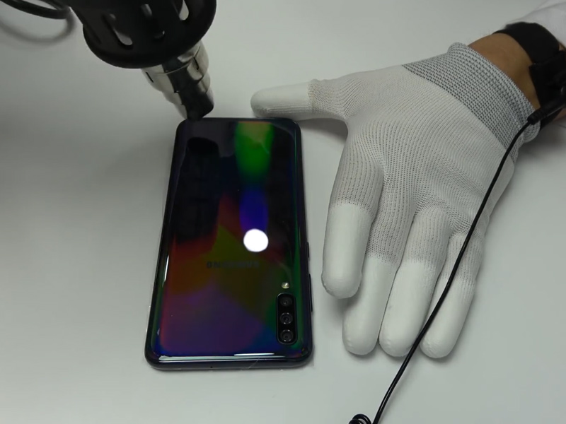 Cara Membuka Casing Belakang Dan Mengganti Baterai Samsung Galaxy A70 Elppas Story