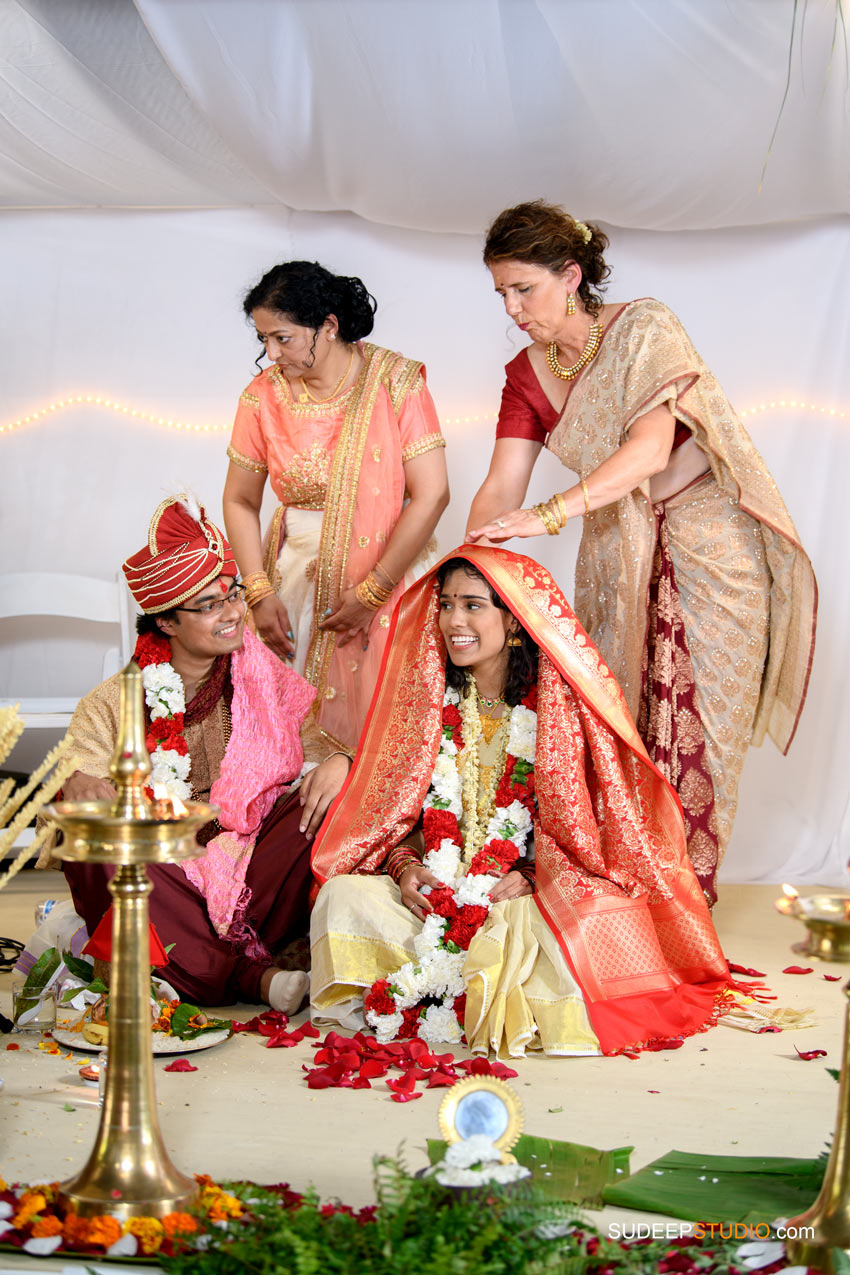 Outdoor Indian Wedding Photography at German Park Kerala South Asian SudeepStudio.com Ann Arbor Indian Wedding Photographer