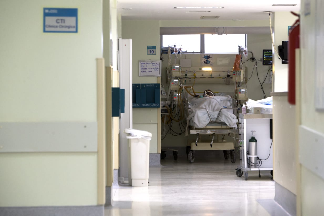 Covid-19: Bahia tem queda de até 77% nas internações acima de 60 anos