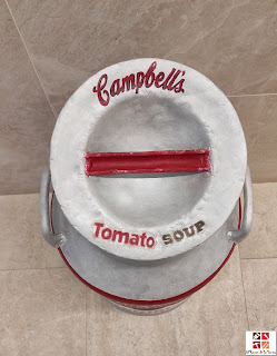 lechera pintada a mano