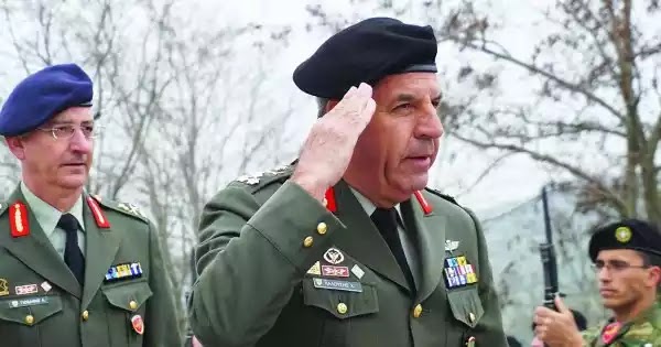 Αρχηγός ΓΕΣ: «Να μην φοβάστε τίποτα - Όσο και να φωνάζουν οι απέναντι ο Ελληνικός Στρατός είναι έτοιμος» Αρχηγός ΓΕΣ: «Να μην φοβάστε τίποτα - Όσο και να φωνάζουν οι απέναντι ο Ελληνικός Στρατός είναι έτοιμος»