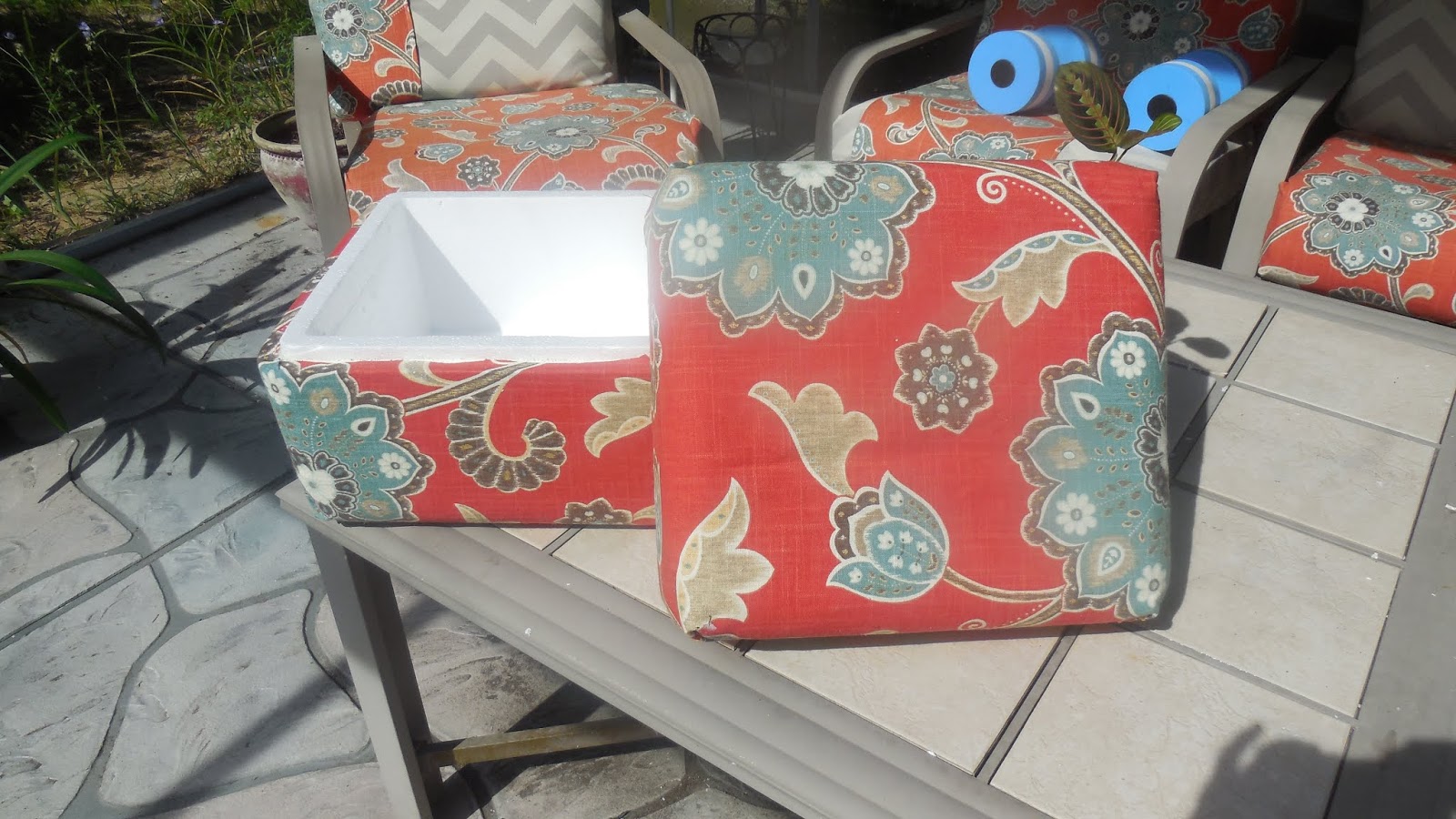 Paper Maker ICE CHEST STORAGE