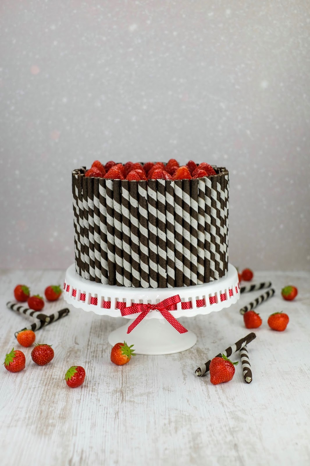 Erdbeer und Vanille Buttercreme Törtchen | Marion&amp;#39;s Kaffeeklatsch