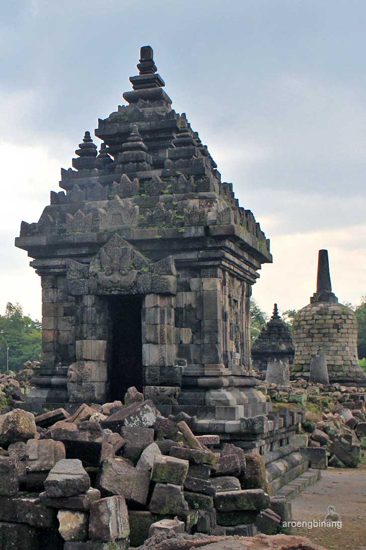 candi plaosan lor klaten