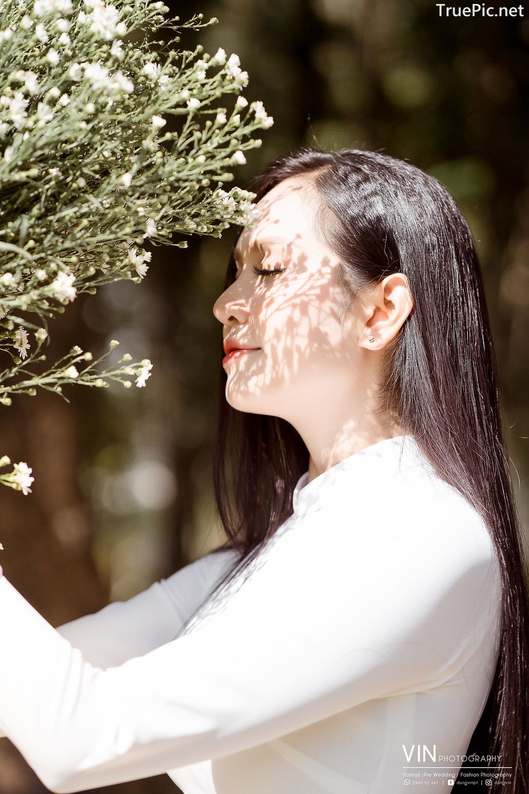 Vietnamese Beautiful Girl - Ao Dai Vietnam Traditional Dress by VIN ...