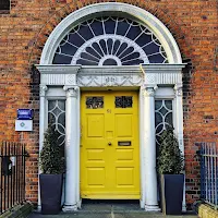 Dublin photos: Bright yellow Georgian door