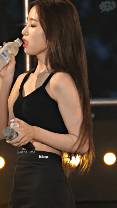 너무 더웠던 아린ㄷㄷㄷ