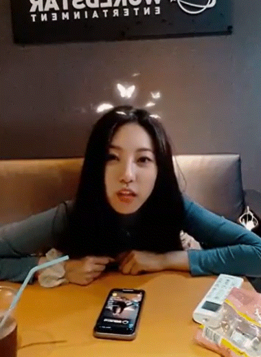 대놓고 컴백일정 스포하고 간 다혜 (전 베스티) | 인스티즈