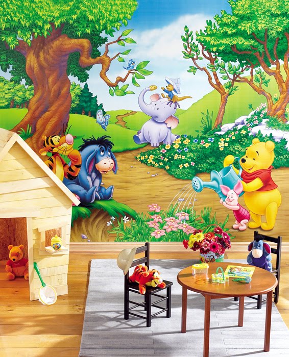 FOR YOUNGER CHILDREN-WINNIE THE POOH + FRIENDS