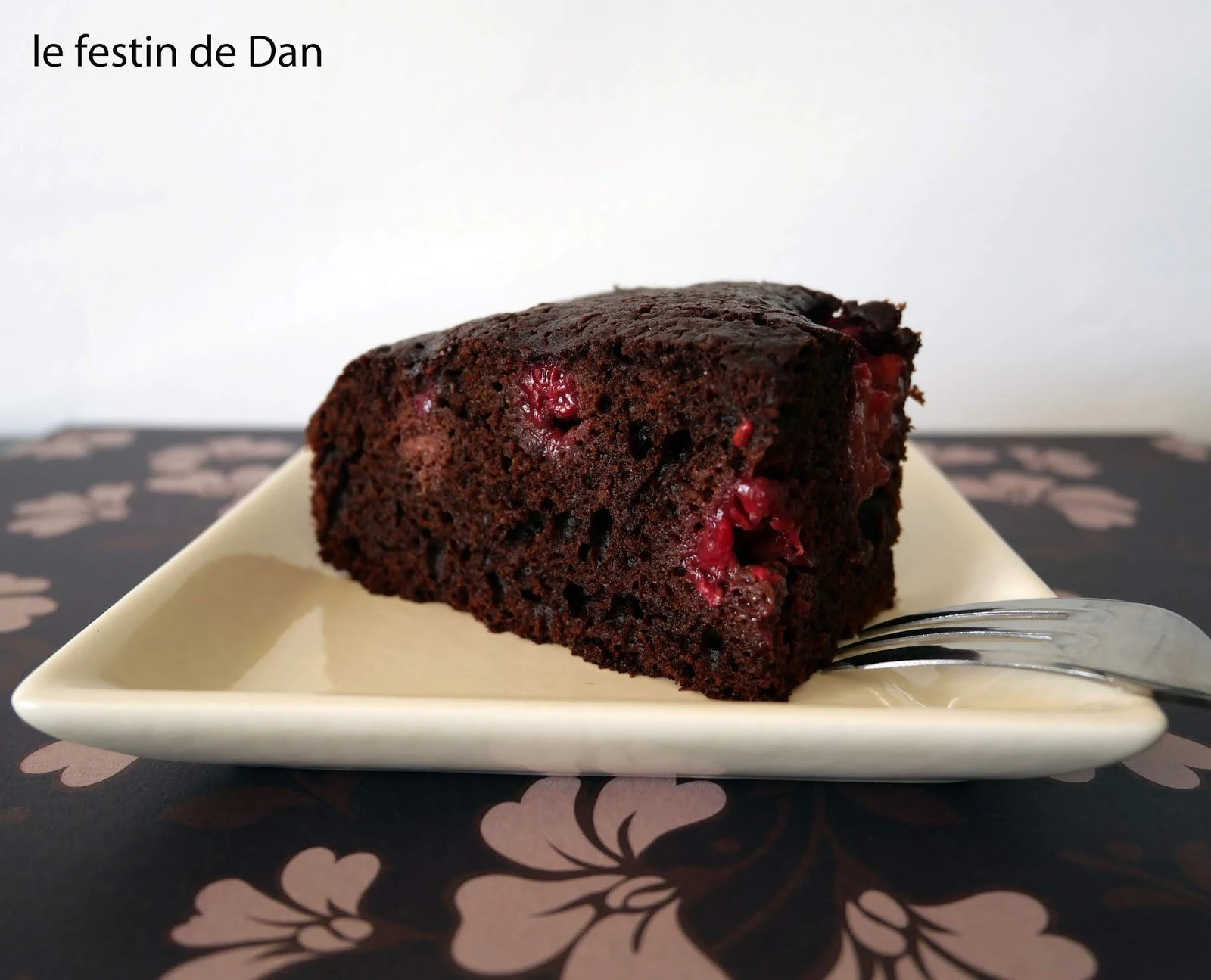 Le Festin de Dan: Moelleux au Chocolat et Framboises *Cake Factory*