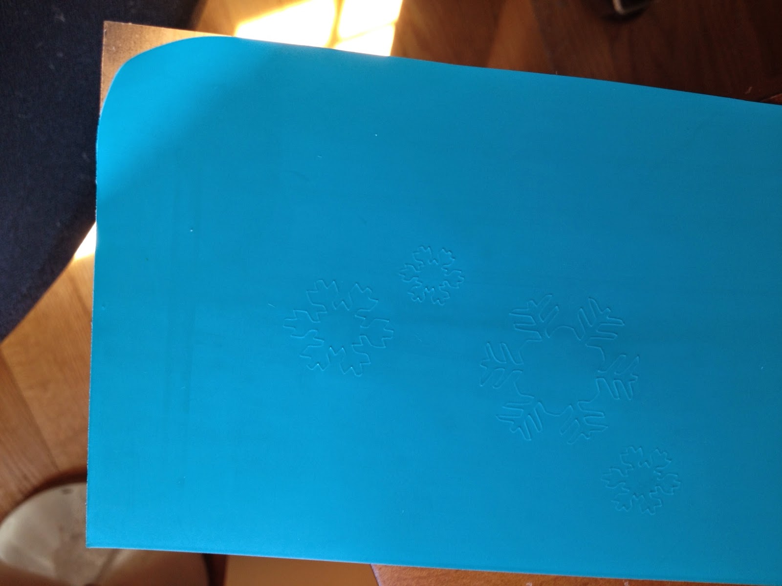 Multi Color Heat Transfer Vinyl Silhouette Tutorial (and How to Layer