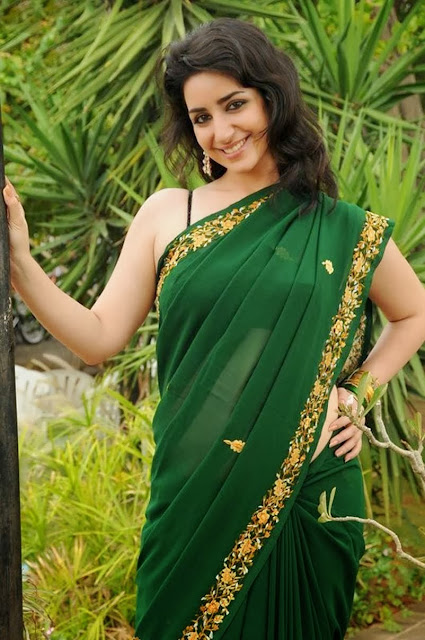 Telugu Actress Kriya In Green Saree photos Image Picture Gallery Stills