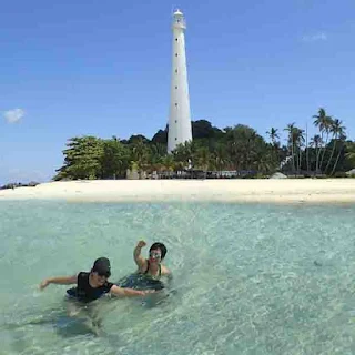 Paket One Day Trip Island Hopping