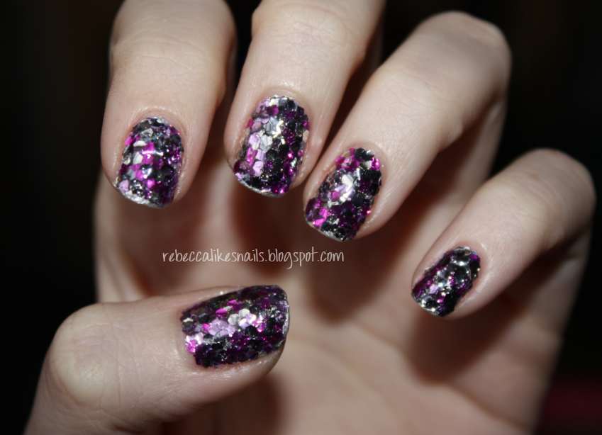 rebecca likes nails: January 2012