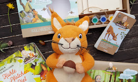 "Kühle Pfötchen für Piet": Das Eichhörnchen Piet steht im Mittelpunkt der Geschichte für kleine Kinder ab zwei Jahren.